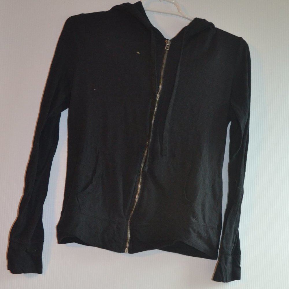 hooded lightweight sweatshirt